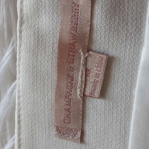 Champagne & Strawberries /Anthro White Embroidered Pencil Skirt Size Medium - Picture 4 of 8